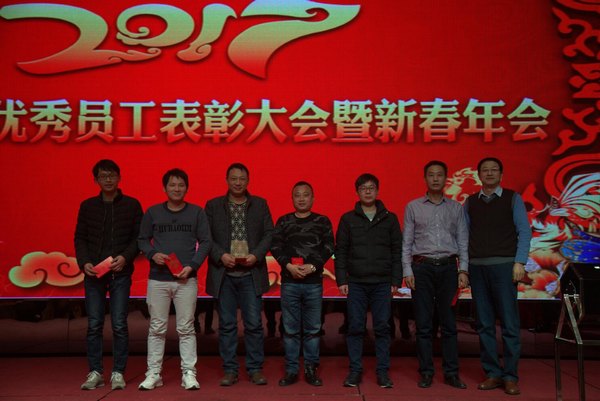 5871434dd39946e5ba2af1c3fca5949d