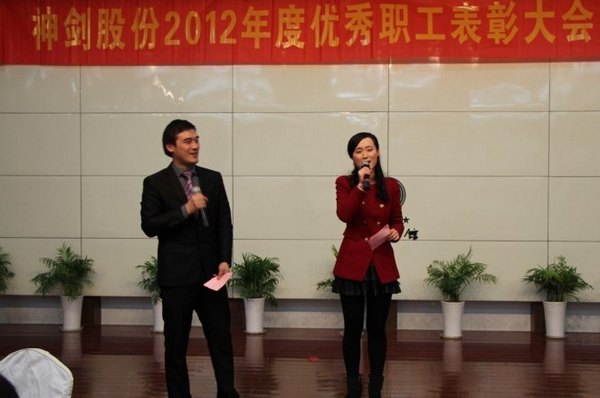 b6cedeeafca342f6b1eeab643457ae98