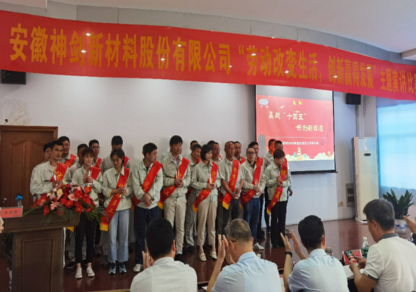 49308d55dc1a4e5fb895537a14b9c60c