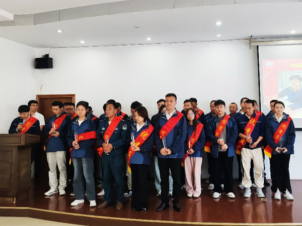 2023年杜着秀员工